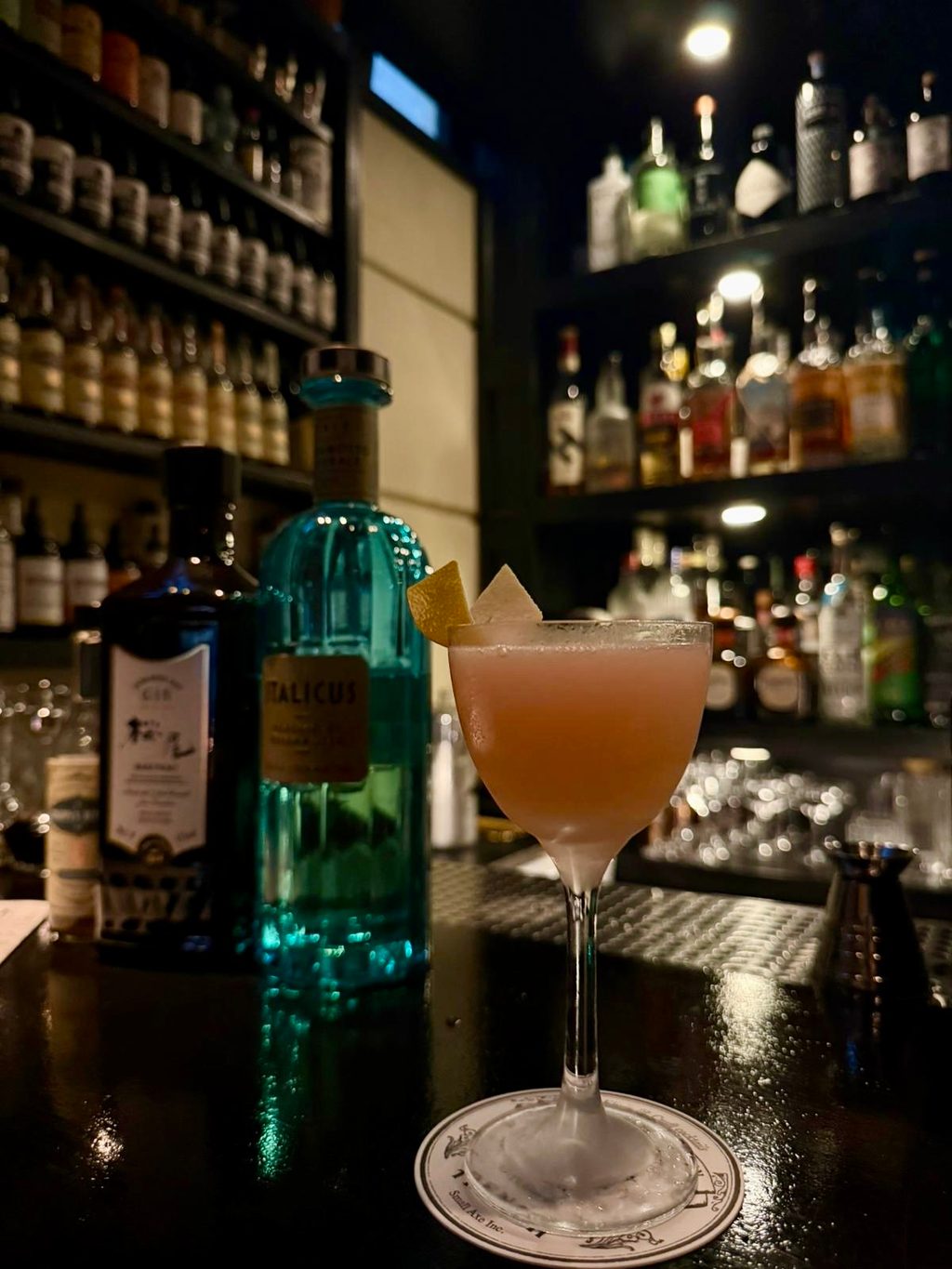Bar TRENCH